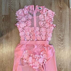 Dennis Maglic avant- garde floral pink bodysuit and half skirt set! 
Size XS